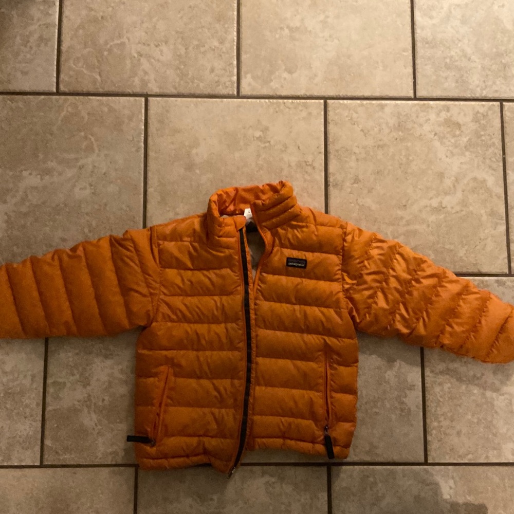 Patagonia boys down jacket
